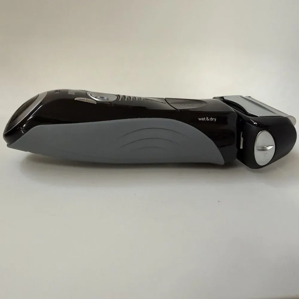 Braun Series 7 740s-6 Wet & Dry Electric Shaver w/ Charger & Travel Case Tested